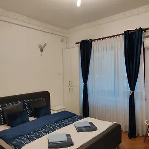 Royal In Old Town Apartment Bucharest