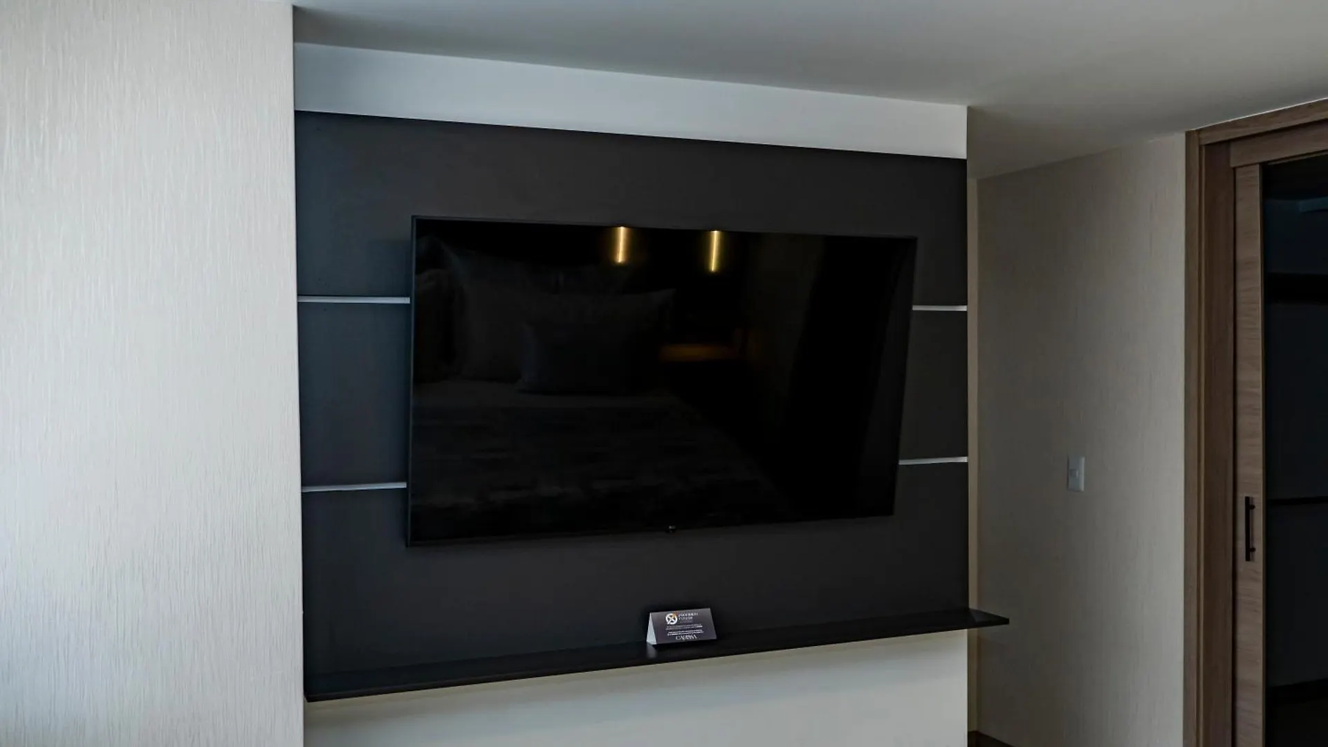 Apartamentos Gema Lujosos En Laureles Medellín
