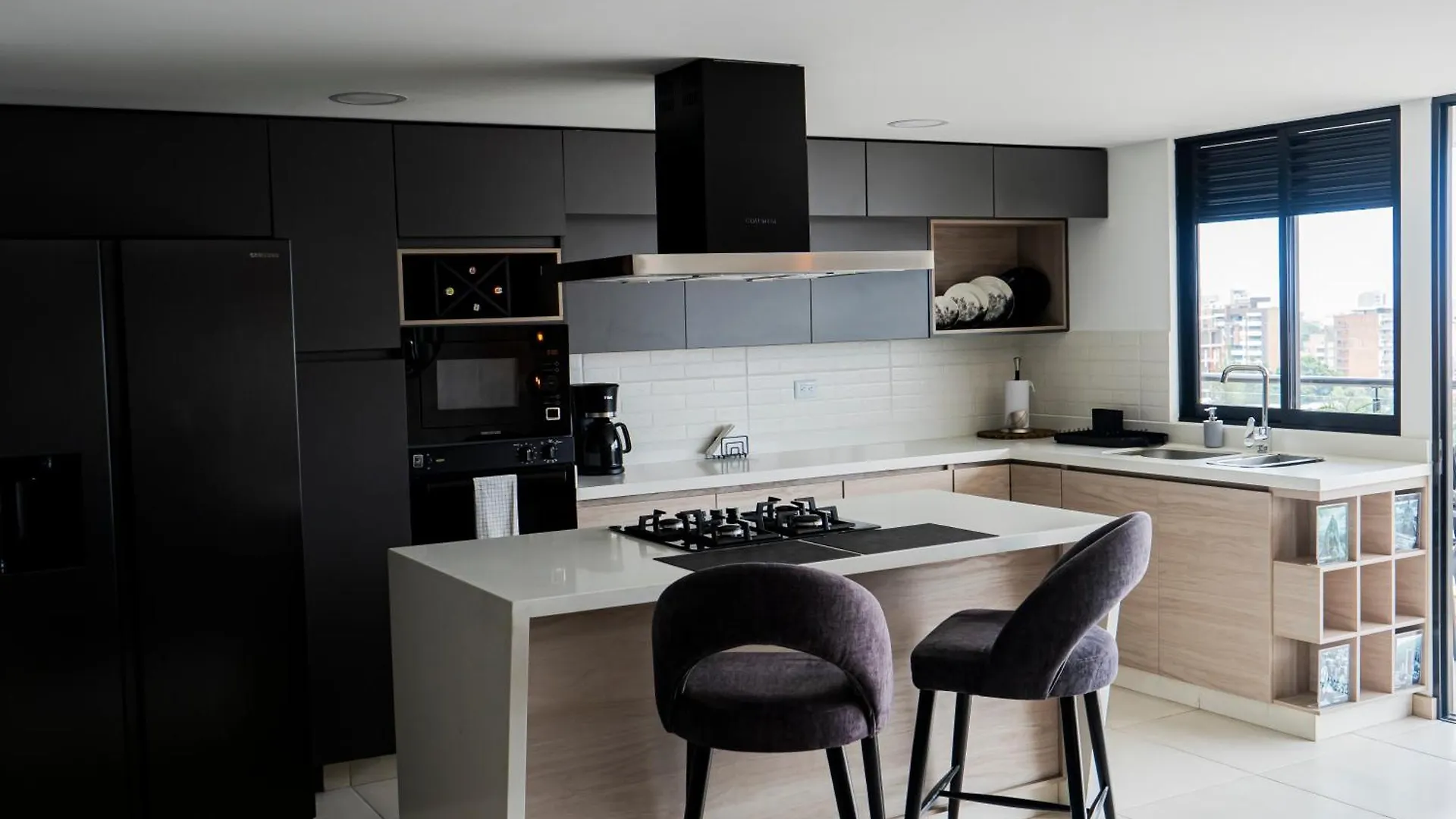 Apartamentos Gema Lujosos En Laureles Medellín